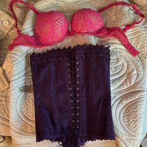 Victoria Secret Bombshell Bra & Corset